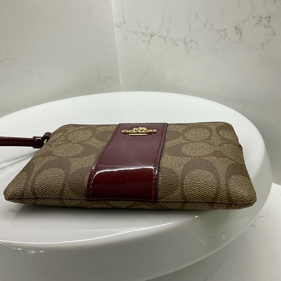 Coach Khaki/ Burgundy Signature PVC Leather Corner Zip Wallet Wristlet - Picture 4 of 6